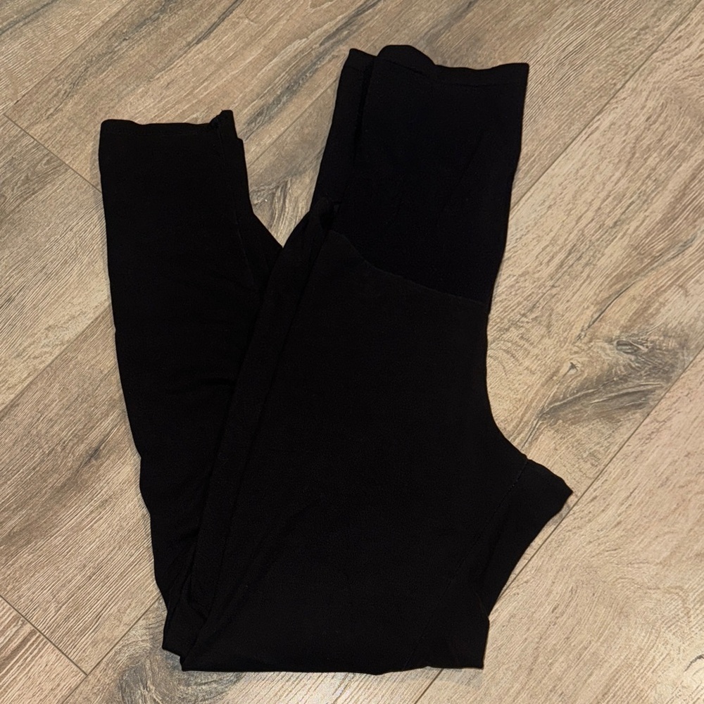 Motherhood Maternity black Leggings